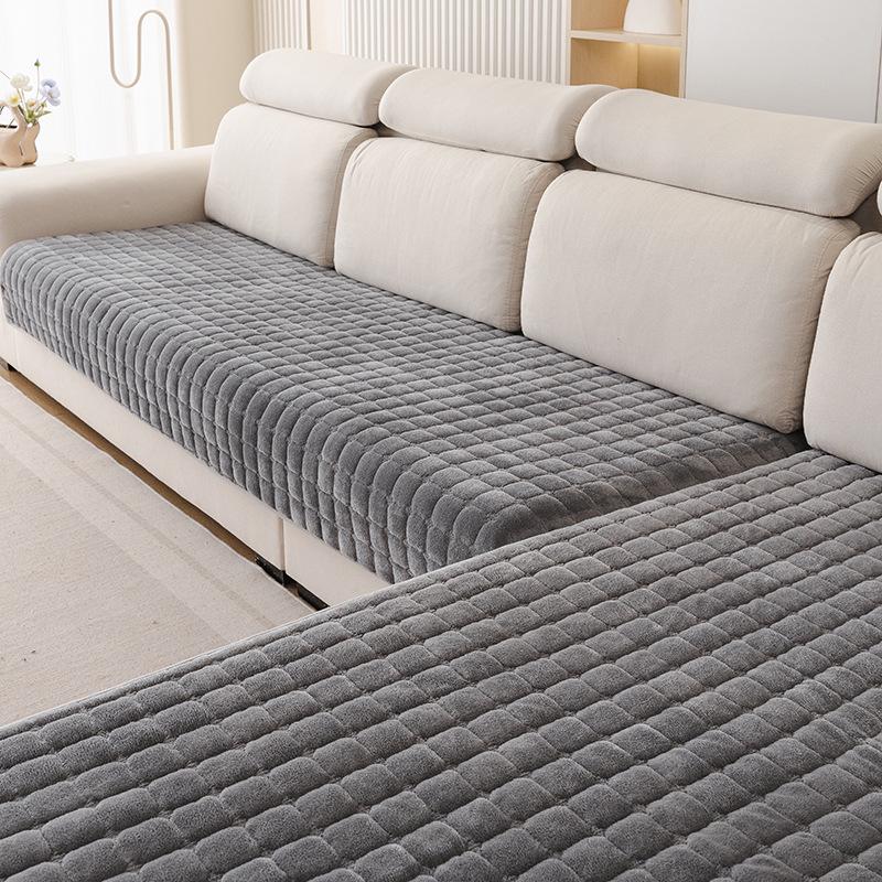 Luxurious Anti-slip Plush Sofa Cover with Armrest Towel