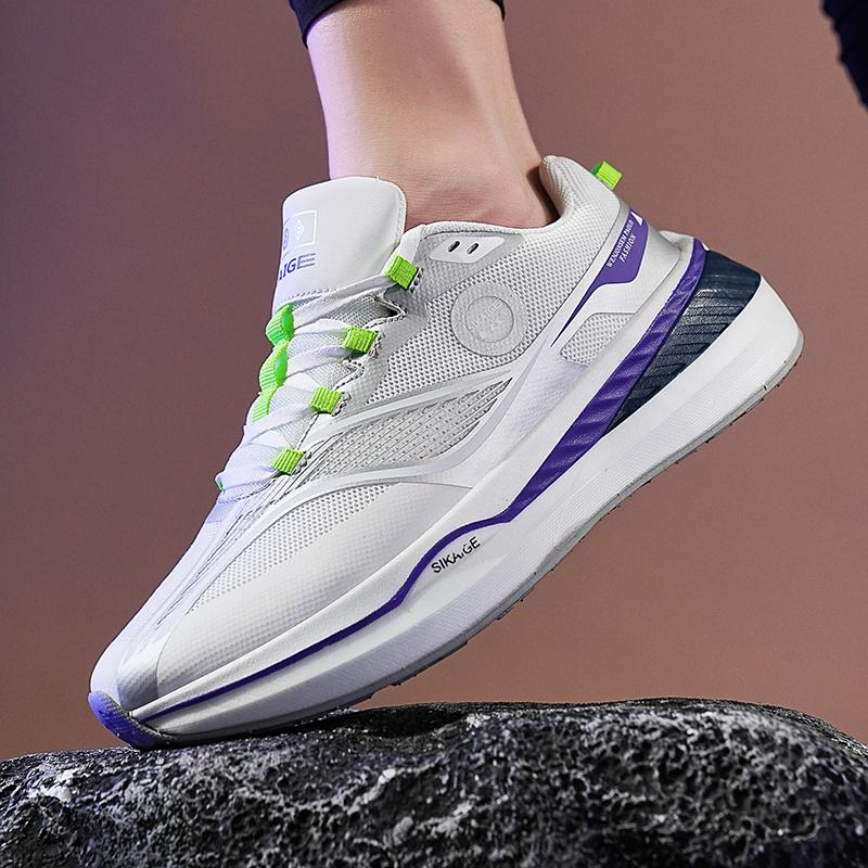 Nové vysoce kvalitní dámské běžecké boty pro muže Prodyšné sportovní sportovní boty Návrhář Pohodlné měkké fitness joggingové tenisky
