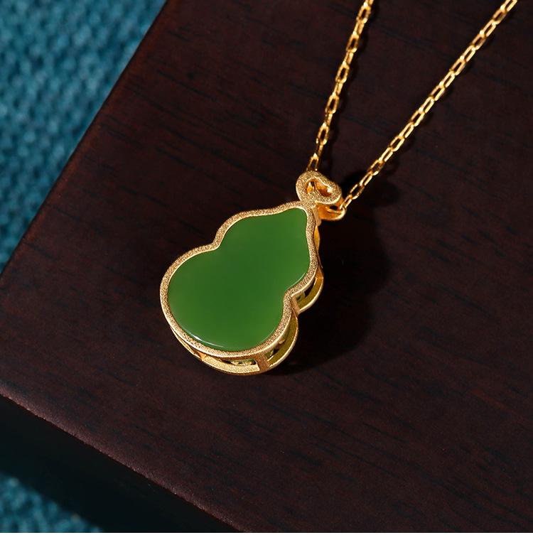 Douyin Kuaishou Live Traditional Chinese Gold Fu Lu Shou Gourd Jade-Inspired Retro Necklace.