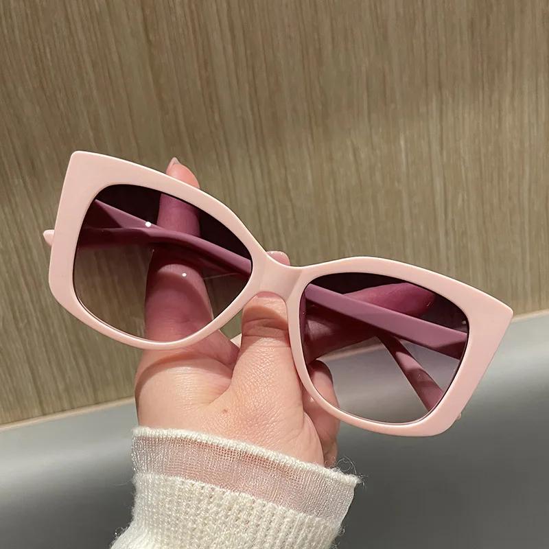 Vintage Cat Eye Sunglasses Women Luxury Punk Sexy Big Frame Pink Shades UV400 Designer Brand