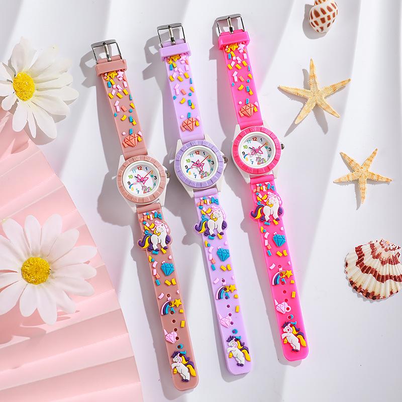 Silicone Strap Unicorn Quartz Watch for Girls - Cute Cartoon Design, Fashionable Casual Student Accessory