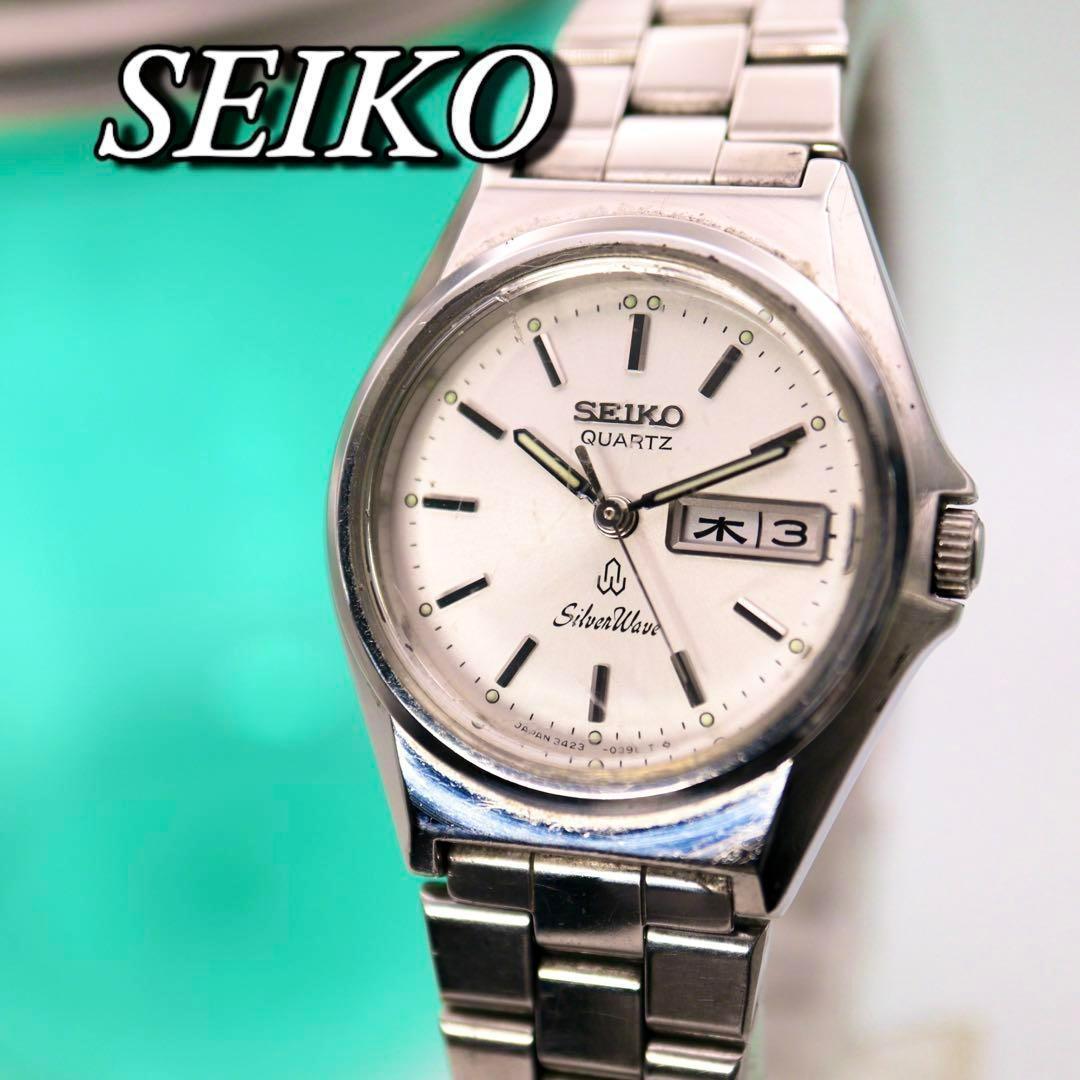 

[USED] SEIKO Silver Wave Date Silver Women s Watch 889