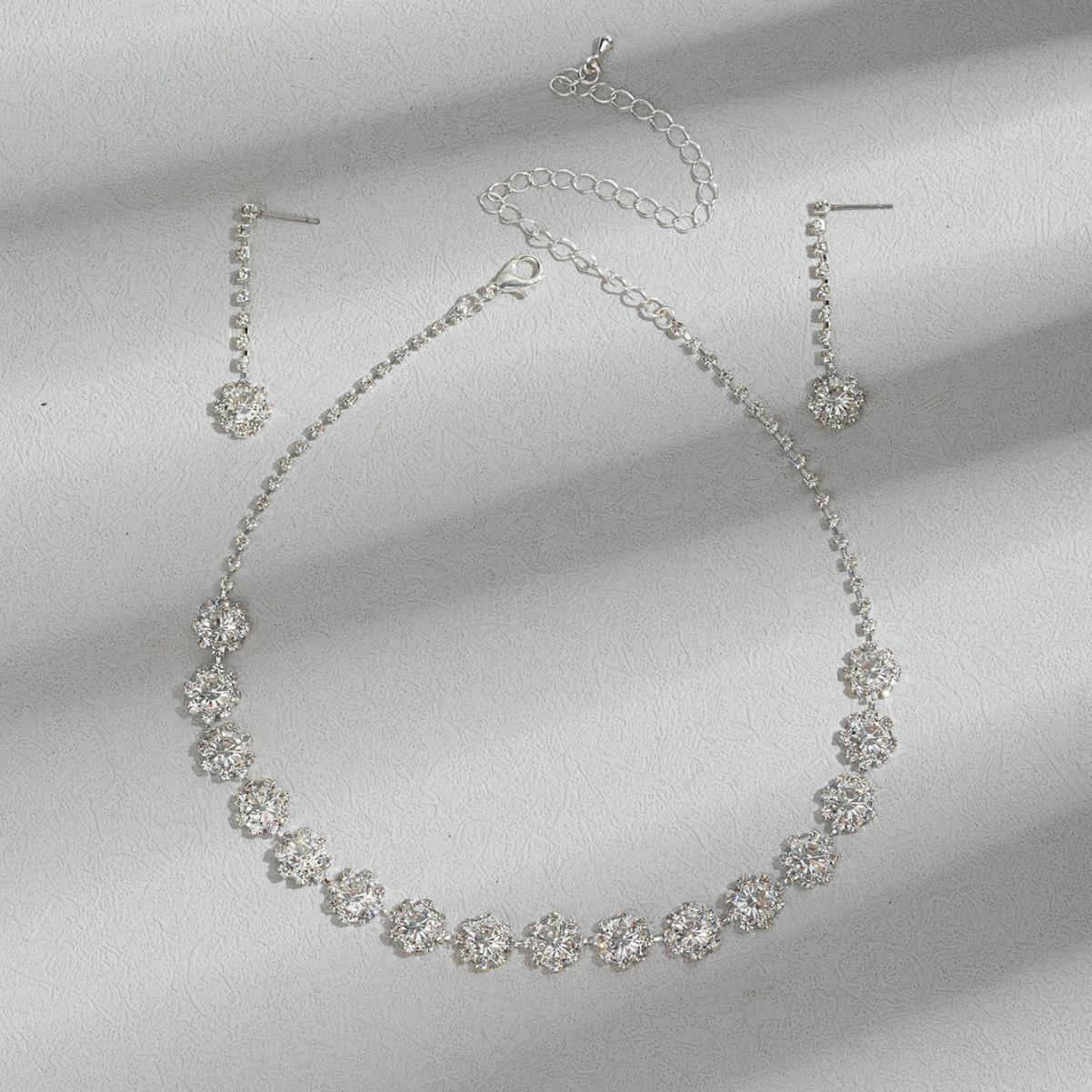 

New Personalized Exquisite Claw Chain Necklace Exaggerated Necklace Two Piece Set Neck Chain Banquet Bridal Accessories Women s Jewelry Set 35.5cm серебряный