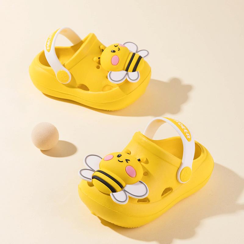 Children's Slippers for Home Summer Cute Bees Baby Slippers Boy 3D Cartoon Fashion Kids Girls Non-slip EVA Beach Hole Shoes Soft