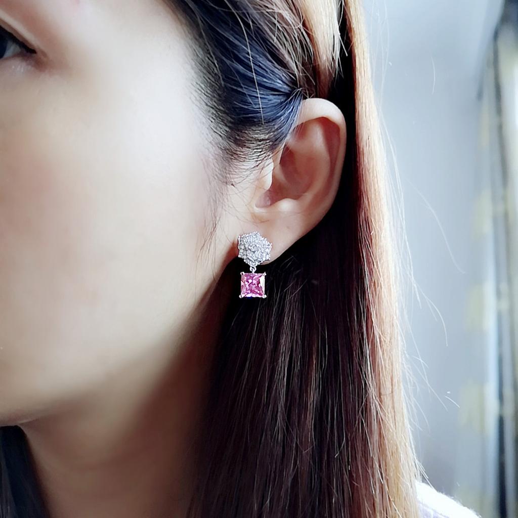 925 Sterling Silver Ear Needle Super Flash Camellia Stud Earrings Short Hair Earrings Slightly Inlaid Zircon Fashion Small Fragrant Celebrity Earrings