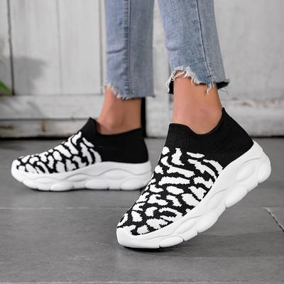 Women Fashion Knitted Shoes Breathable Mesh Casual Sports Shoes Slip-on Platform Shoes for Walking Traveling Anti-slip Loafers