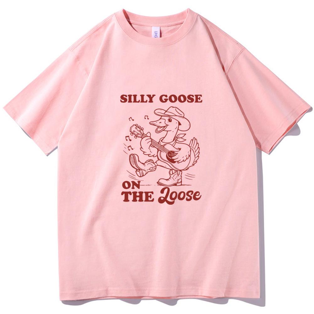 Silly Goose on The Loose Women and Man Oversized T-shirt Summer O-neck Funny T-shirt Casual Printing