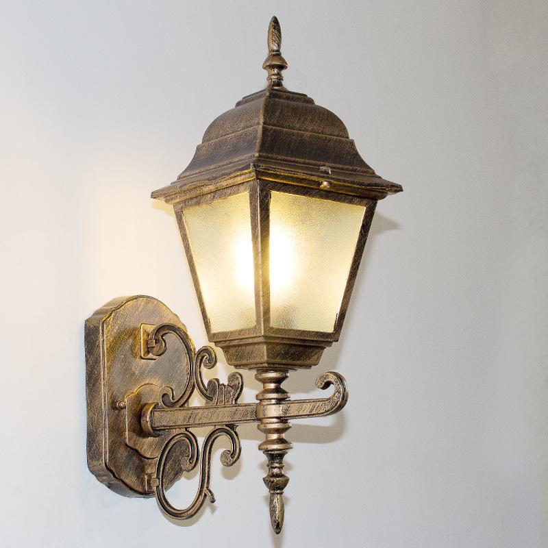 Retro Waterproof Outdoor Wall Light for Balconies, Courtyards, and Staircases - American/European Style