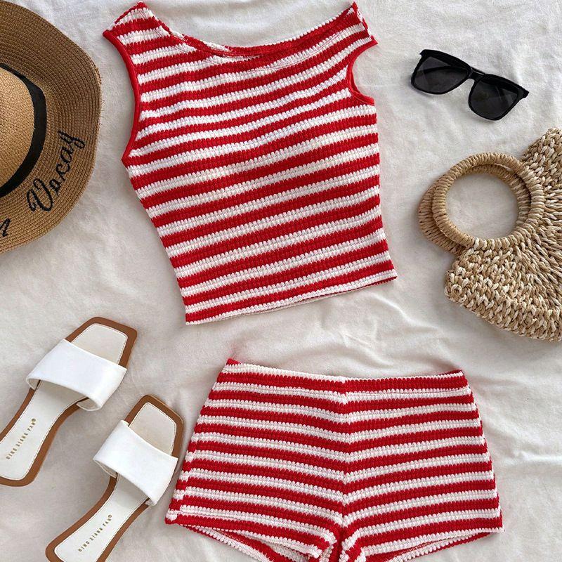 

Striped Shoulder T-shirt Shorts Set Casual Stripes Slant Shoulder T-shirt Shorts Set Mixed Color S