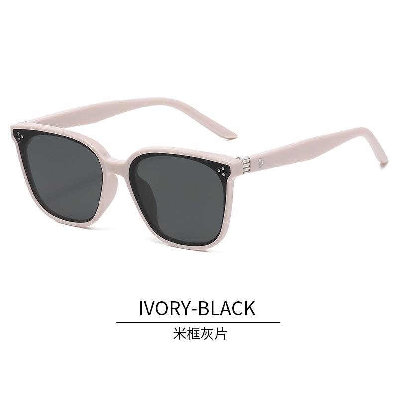 New Fashion Designer Sunglasses Woman Square Shape Uv Protection Women'S Sun Glasses High Quality Outdoor Sunglass