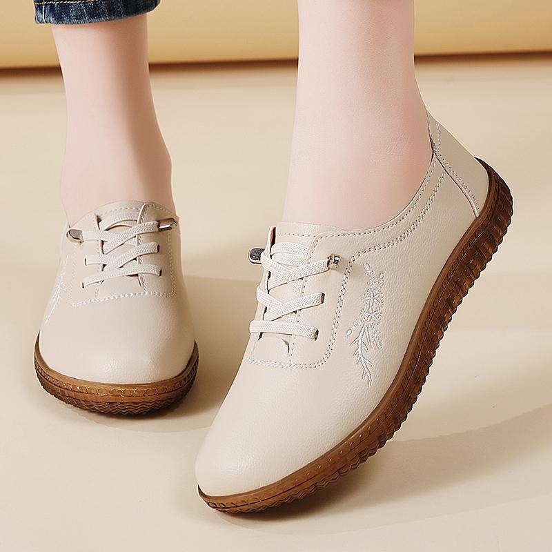 Women Soft Loafers Casual Elegant Summer Sneakers Breathable Embroidery Leather Moccasins Shoes Plus Size