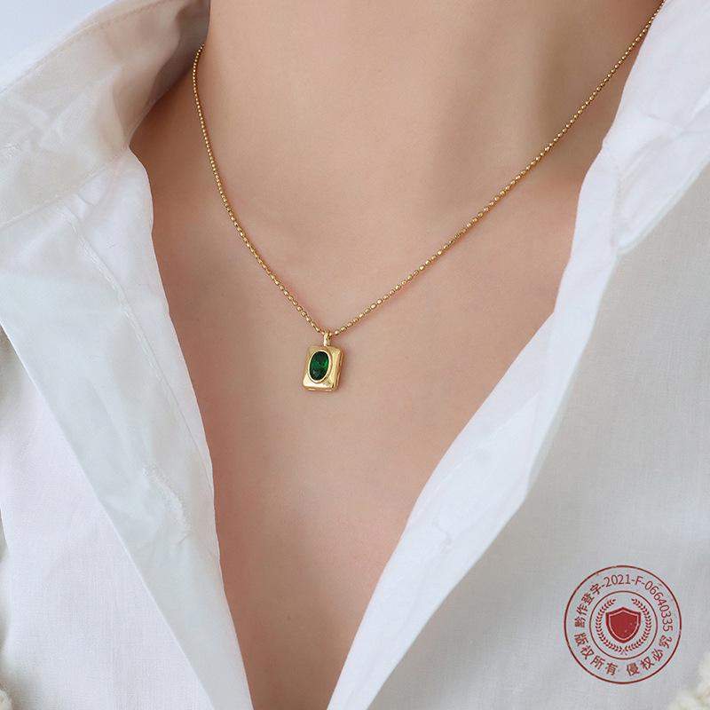 Neutral Style Niche Oval Zircon Pendant Women'S Round Bead Chain Copper Plated 18K Necklace Jewelry