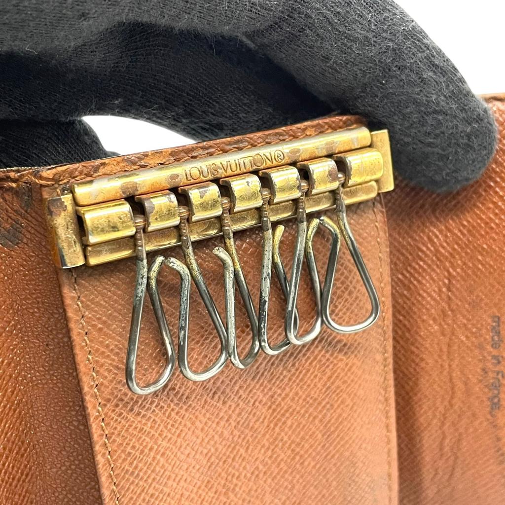 Gebrauchter LOUIS VUITTONSchlüsselanhänger Braun PVC/Leder Unisex