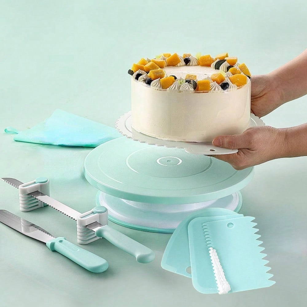 Cake Decorating Kit Cake Turntable Cream Spatula Stainless Steel Piping Tips Reusable Pastry Bags and Couplers Baking Supplies