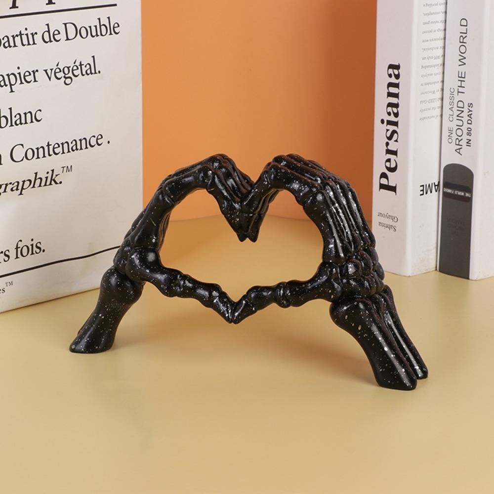 Nordic Style Heart Skeleton Hand Statue Resin Halloween Desktop Ornament Office
