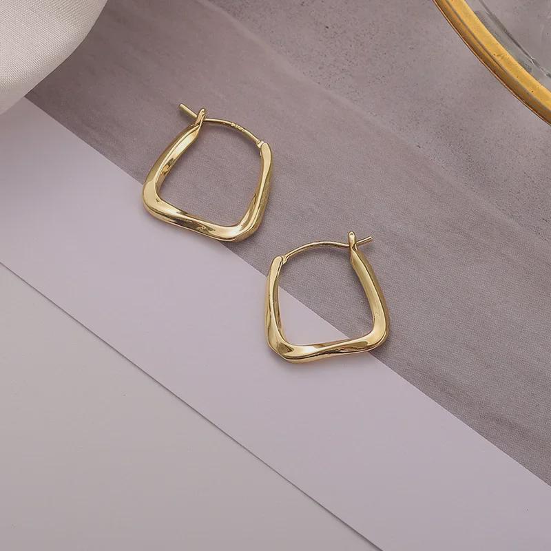 925 Silber Quadratische Creolen - Hochwertiges, modisches Design für Frauen