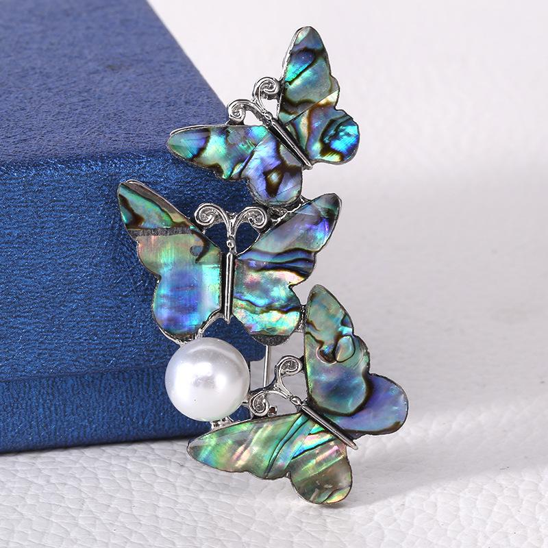 Dmari Women Brooch For Luxury Clothing Animals And Insects Illusory Shell Lapel Pin Korean Fashion Specific Design Accessories