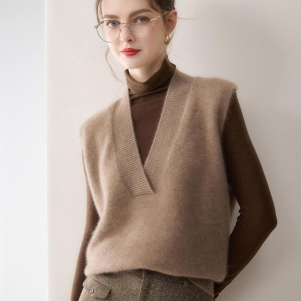 Women's Cashmere Knitted Sleeveless Sweater Vest for Autumn and Winter