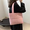 Stylish Large Capacity Tote Bag For Women With Minimalist Design And Trendy Colors
