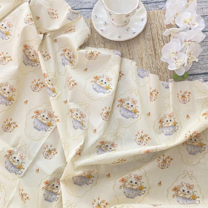 0.5m Pure Cotton Rabbit Printed Plain Weave Poplin Fabric for Sewing Dresses Tablecloths Decorative Cloth Handmade DIY Fabrics