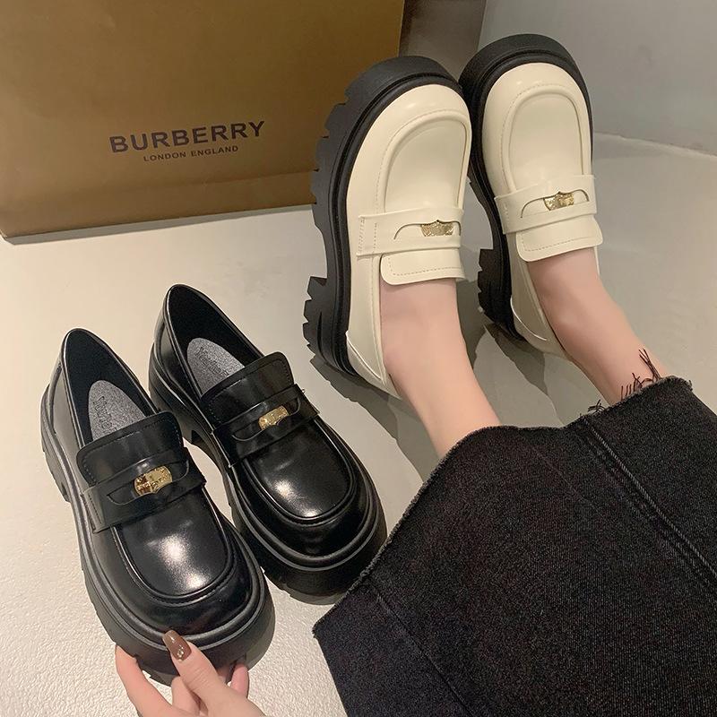 Round head retro one-pedal small leather shoes women's 2024 new British style fashion temperament casual single shoes Mary Jane shoes