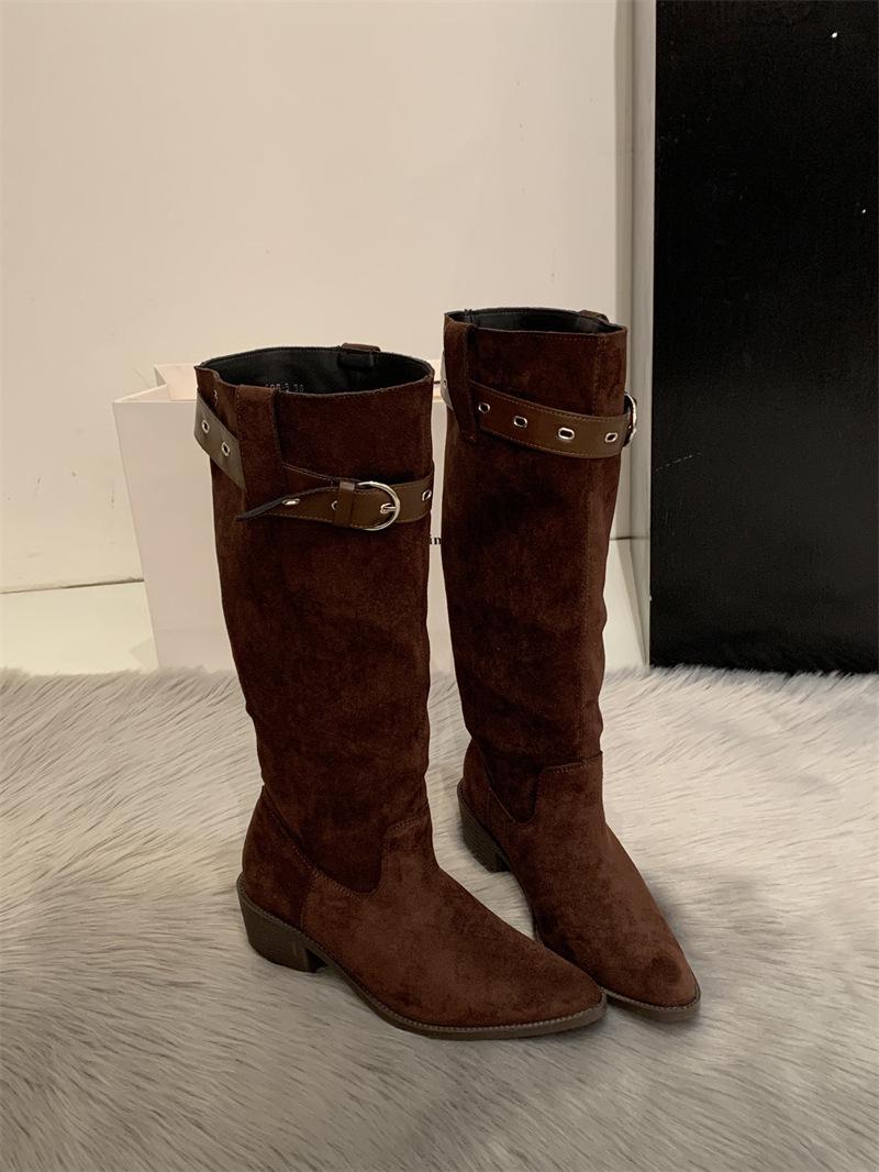 

Stacked boots for women, new western cowboy boots for fall 2025, retro mid-leg knight boots, pleated pointed boots 39 темно-коричневого кольору