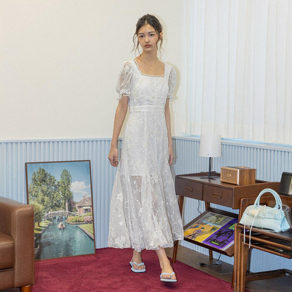 Deondeulob Dd_Square Neck Lace Dress_White