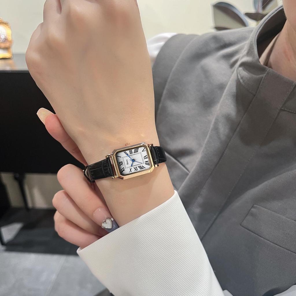 RSCY Retro Small Square Leather Strap Women's Waterproof Quartz Watch