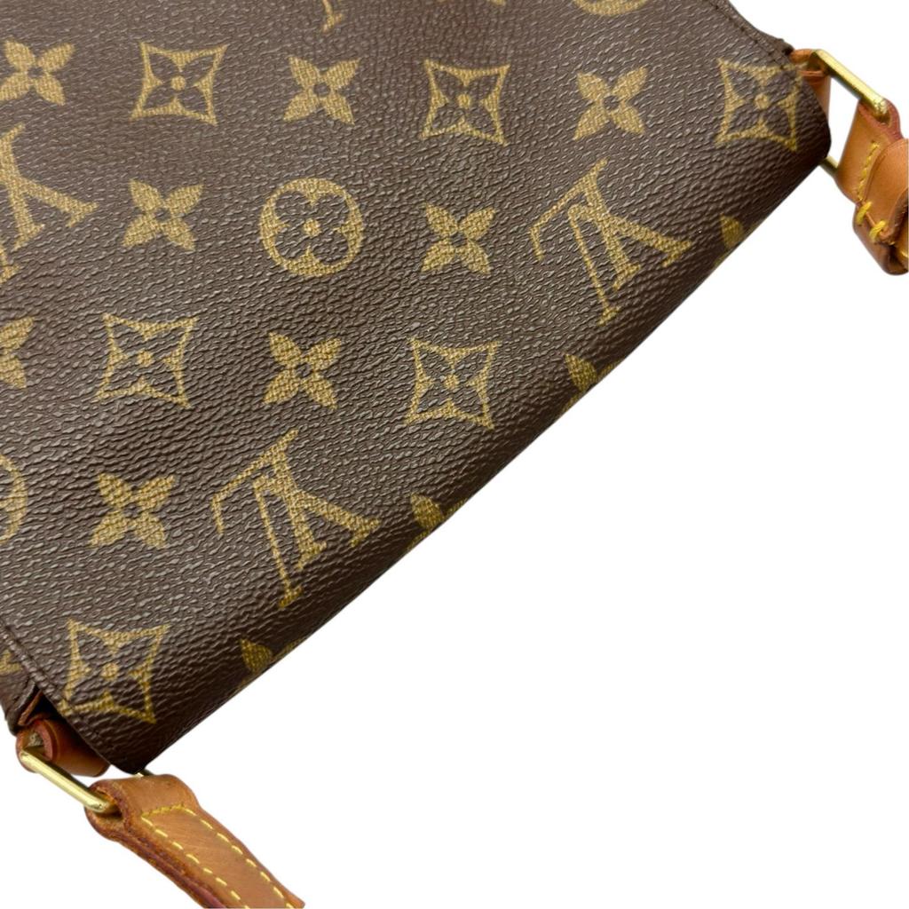 LOUIS VUITTON Mudget Salsa M51258 Shoulder Bag Brown Women used
