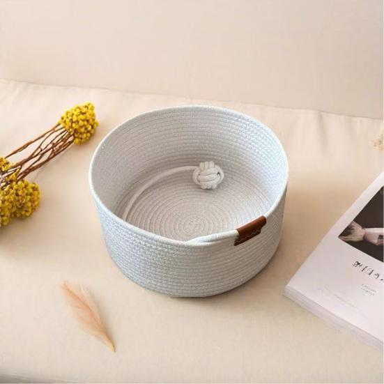 Round Cat Bed Basket Cotton Rope Woven Pet Bed with Cute Flower Toy Ball Breathable Cat Basket for All Seasons