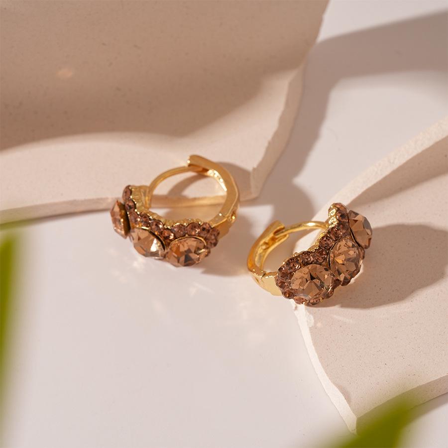 Maillard-Style Geometric Diamond Hoop Earrings: Retro, Exquisite, Luxurious, High-End Design for Women.