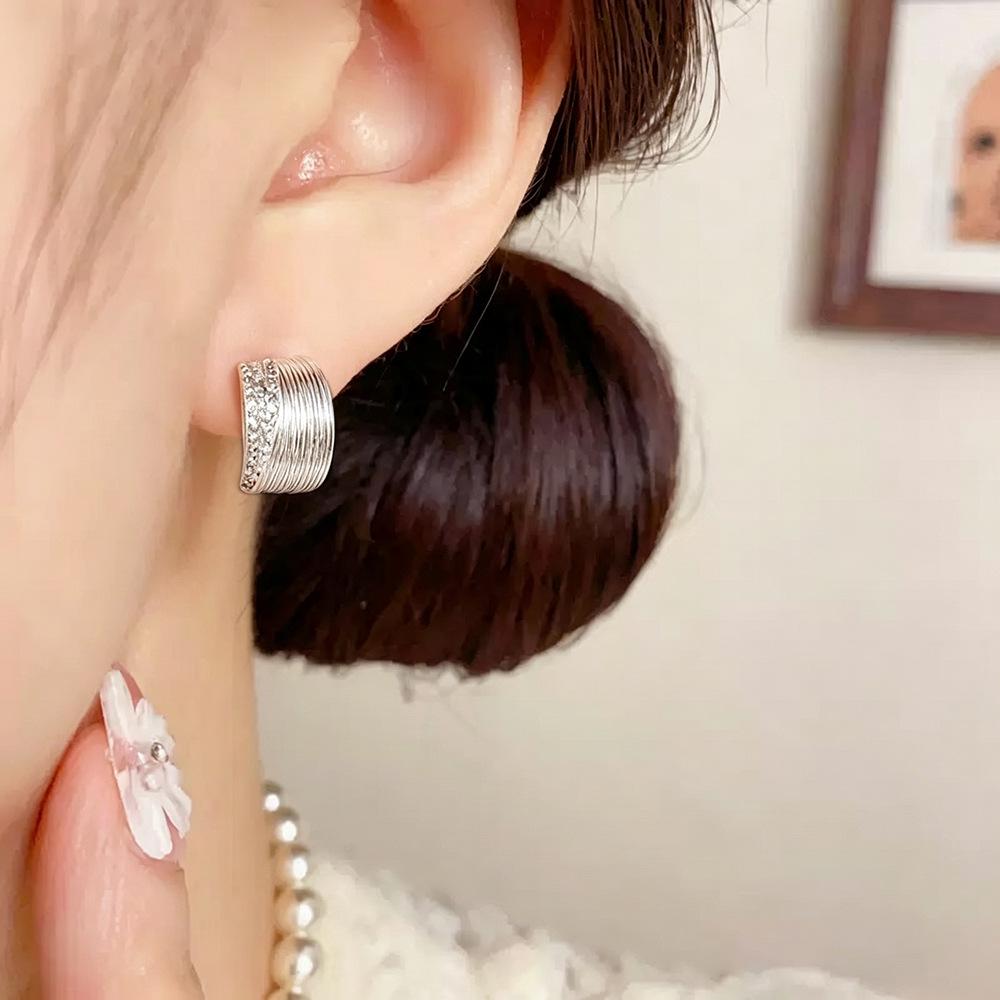 Elegant Geometric C-Shaped Zircon Earrings - Women's Fashionable Versatile Daily Accessory
