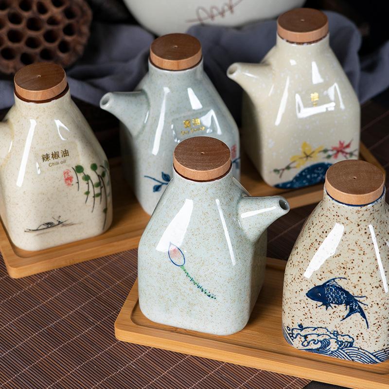 New Chinese Ceramic Soy Sauce Bottle Commercial Vinegar Cruet Kitchen Seasoning Bottle Liquor Chili Flask