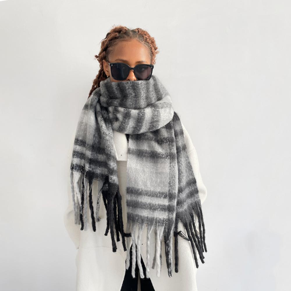 Classic Striped Plaid Seahorse Hair Scarf Women's Winter Warm Advanced Sense Rubbing Beard Long Fringed Scarf