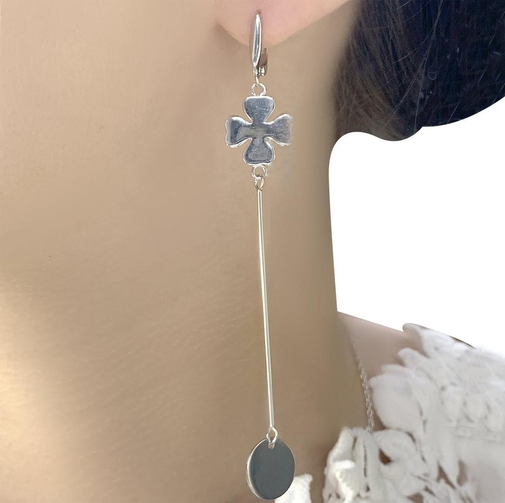 Stříbrné náušnice bez kamenů (2001881)