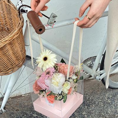 Rose Flower Hand Packaging Box Waterproof Transparent Flower Art Arrangement Paper Box Portable Tote Florist Supplies Package
