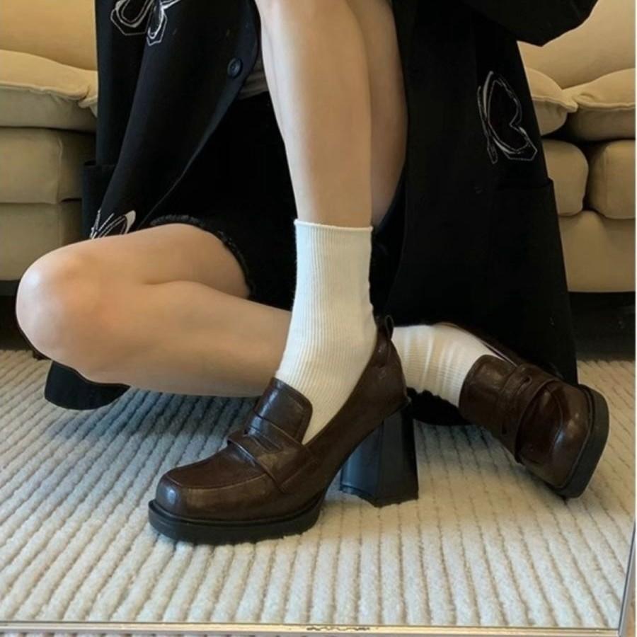 Retro British Style One-pedal Loafers Women's 2025 Autumn and Winter New High-heeled Small Leather Shoes Women's Thick-soled Thick-heeled Single Shoes