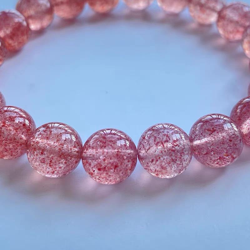 Natural Strawberry Crystal Bracelet for Women - Pink Ice Crystal Peach Blossom Design, Ideal As a Couple's Gift.