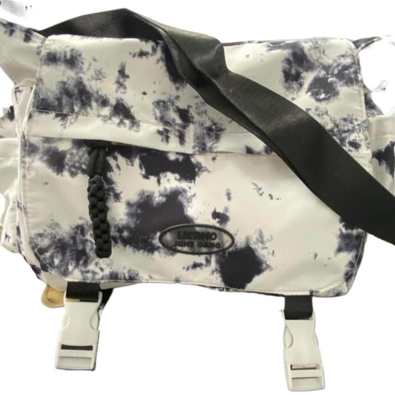 Fashionable and Trendy Canvas Color Blocked New Mailman Bag, Large Capacity Campus Student Trendy Work Commuting Crossbody Bag