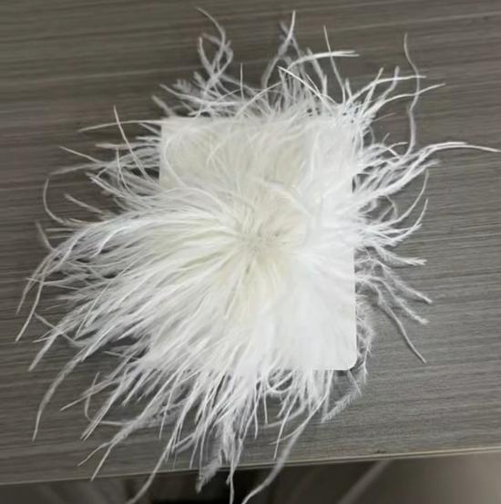 Exquisite European & American Mesh Flower Brooch: Chic, Luxurious Corsage Pin with Bold Style for Women