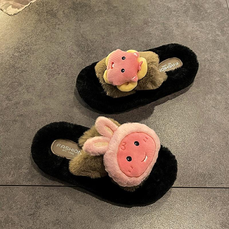 Fashion Internet celebrity Mao Mao drag women 2025 new autumn and winter wear casual versatile super fire non-slip one-word drag cotton shoes