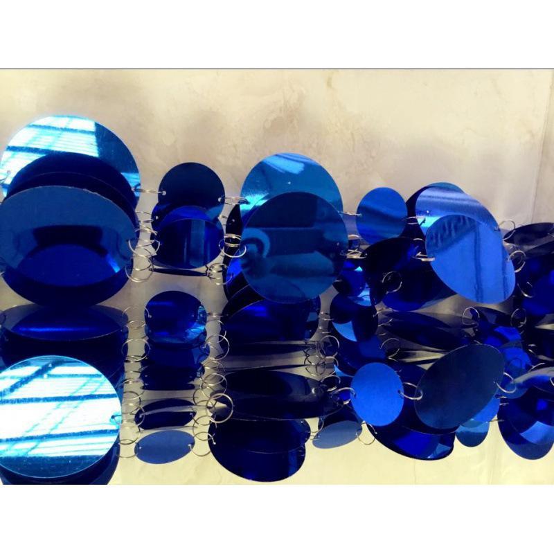 High-Gloss Gold & Silver Sequin String Decorative Curtain - Reflective Hanging for Weddings, Doors, Partitions, and Stages.