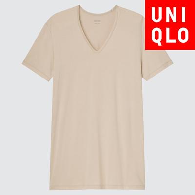 Uniqlo Japan HeaTTech V Neck T  shorT sleeVe 