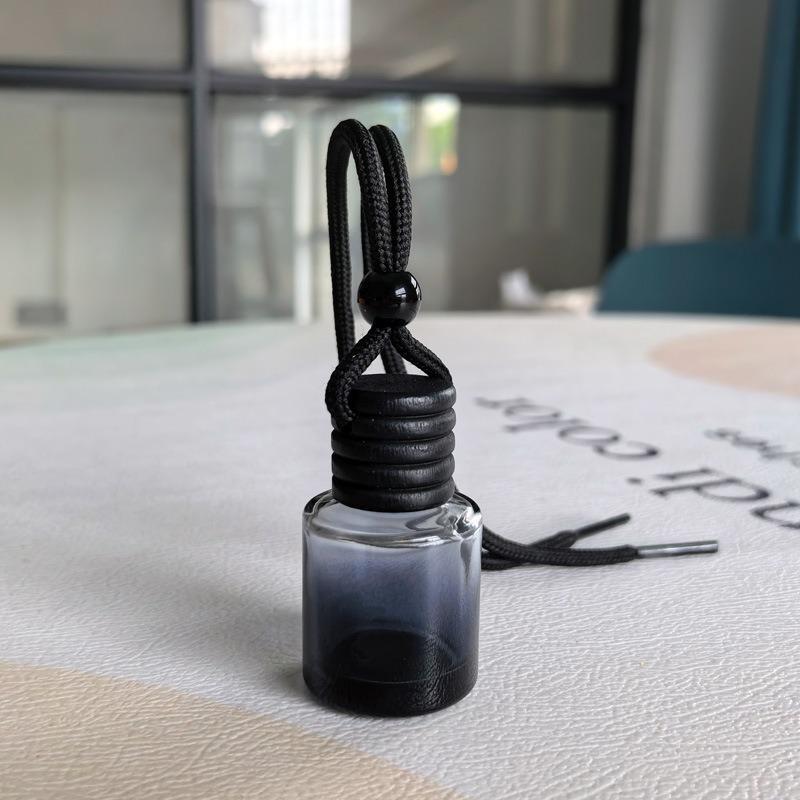 1Pcs Black Cap Dyed Cylinder Empty Bottle Car Essential Oil Diffuser Fragrance Air Freshener Scent Perfume Bottle Ornament
