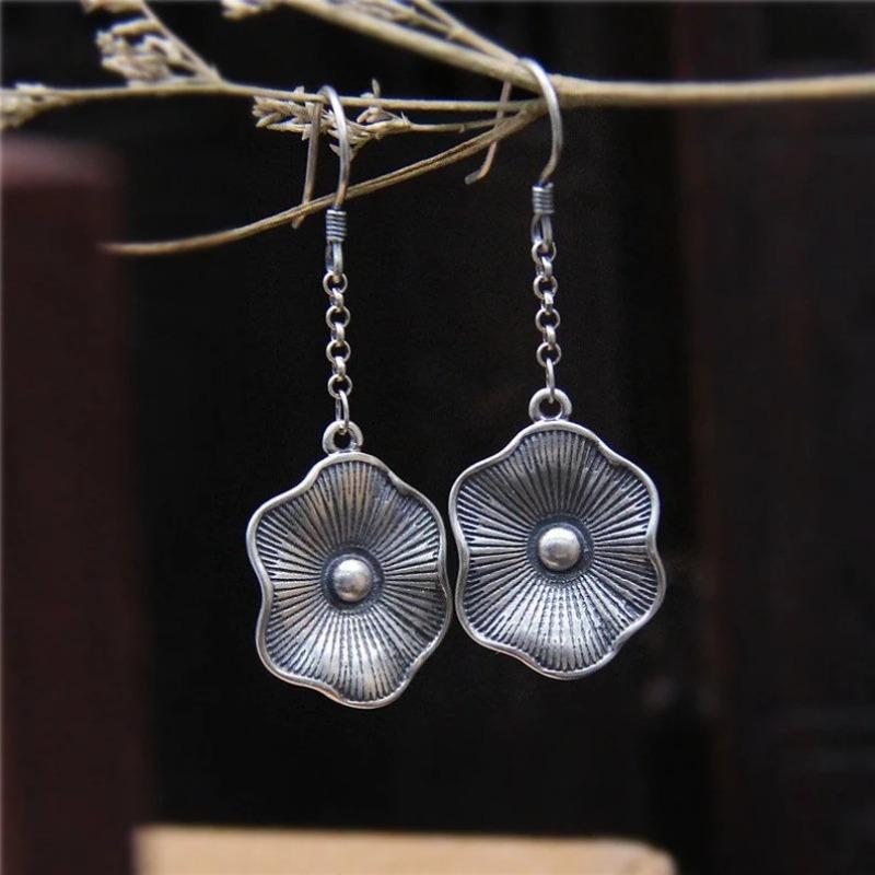 Wenyi Fan Retro Zhulian Bihe Earrings Women s Fringed Lotus Leaf Earrings Handmade Accessories
