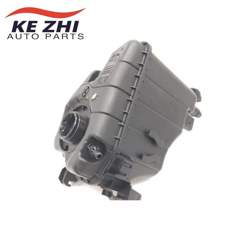 17139846642 Auto Parts Engine Coolant Recovery Tank For Bmw 5 6 7 8 Series G30 G12 B48 B58 17139487210 17138610656