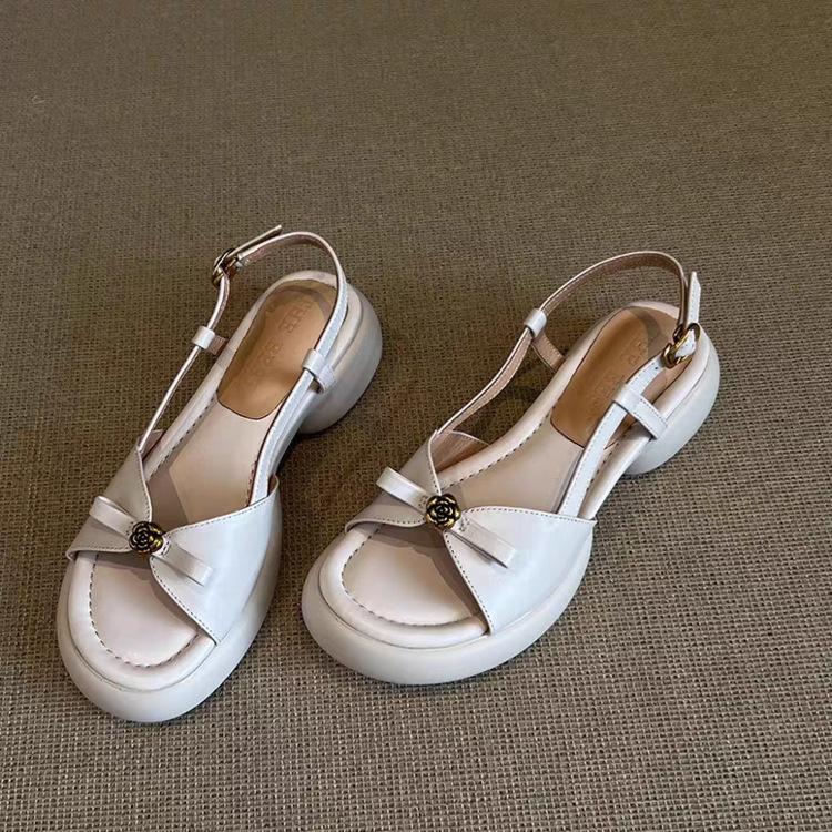 

Soft leather version~ thick-soled comfortable camellia bow with sandals women s 25 summer gentle temperament Roman shoes 40