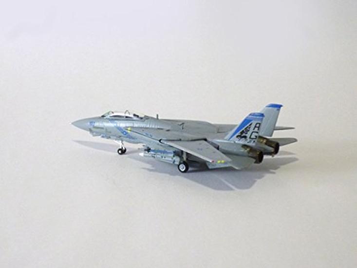 Gulliver200 Pukin Dogs AG100 2003 1/200 F-14B VF-143