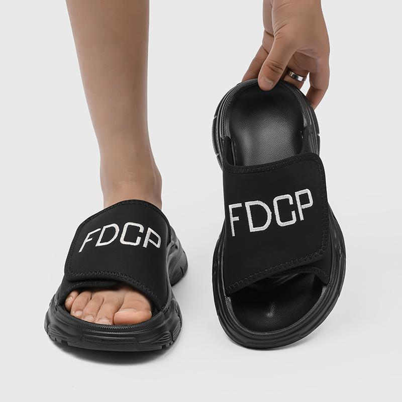 

Thick-soled outdoor casual slippers men s non-slip, wear-resistant and comfortable beach shoes 471206 black-J 44 чёрный