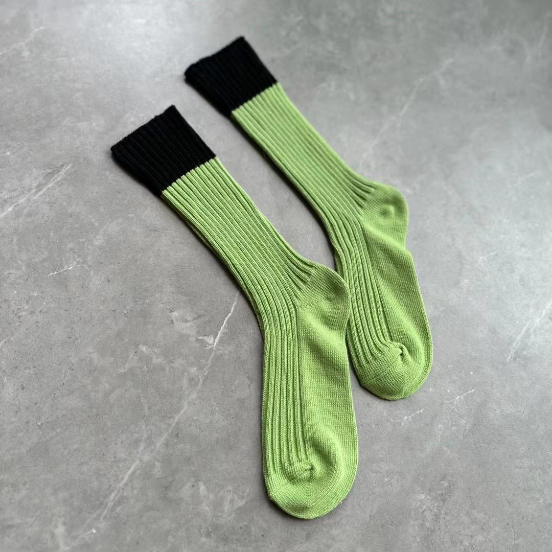 

ins wind same thick needle color matching vertical pattern versatile medium tube socks stacking socks One size fits all